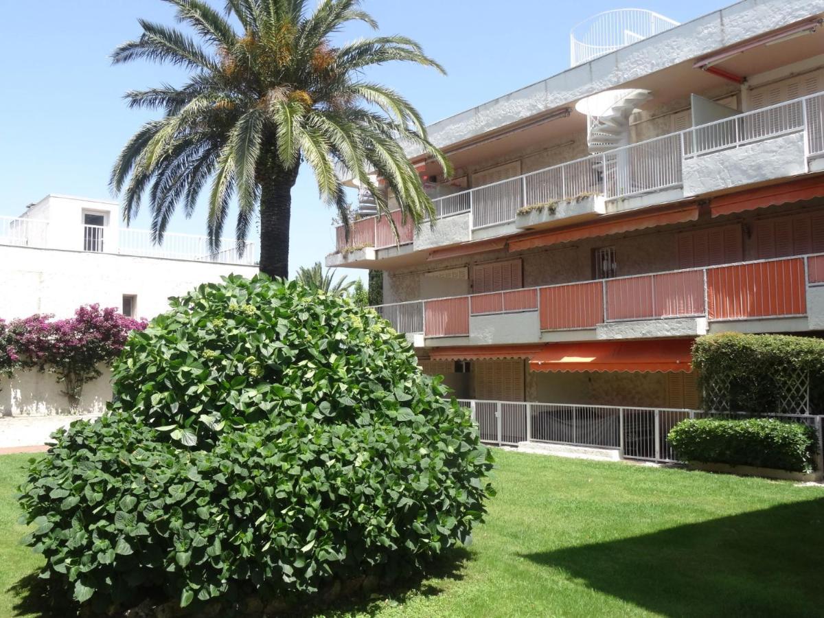 Apartment Les Patios-7 By Interhome Saint-Tropez Zewnętrze zdjęcie
