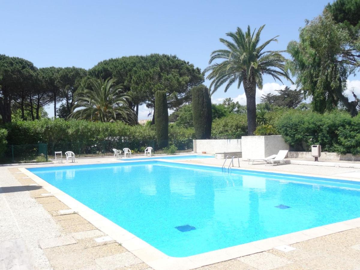 Apartment Les Patios-7 By Interhome Saint-Tropez Zewnętrze zdjęcie
